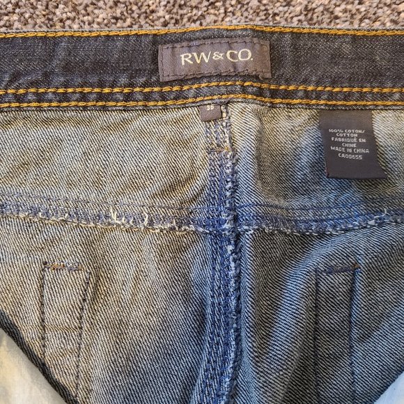 RW&CO Men's Dark Wash Blue Jeans - Picture 3 of 3